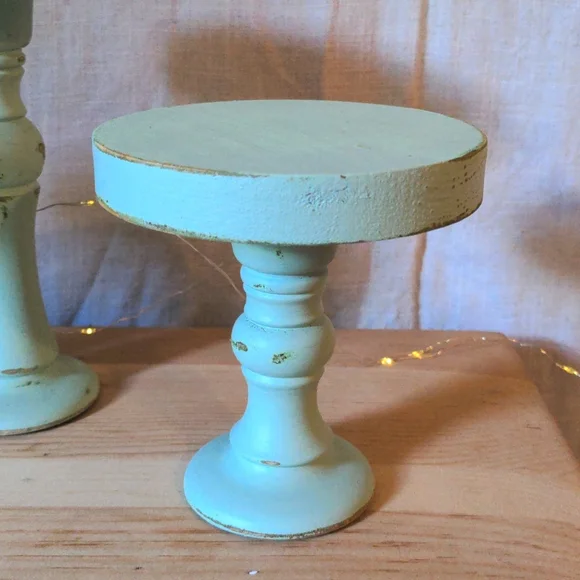 Cottage Blue Candle Risers - Picture 2 of 4